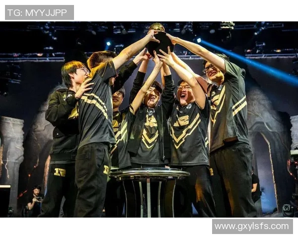 全球电竞产业发展趋势与职业选手生态体系解析及未来创新方向探讨 全球电竞产业发展趋势与职业选手生态体系解析及未来创新方向探讨