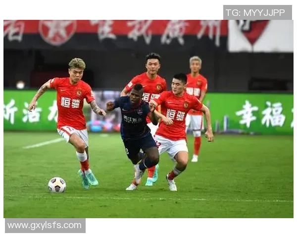 广州队强势崛起 重塑中国足球新辉煌 助力国内外赛事全面发展