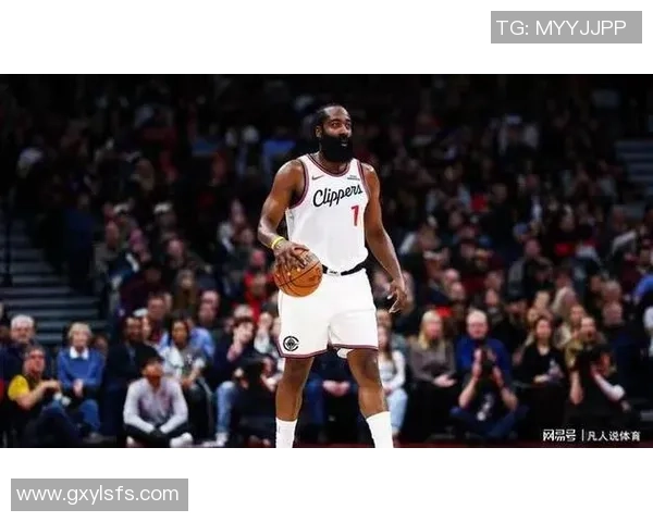 快船勇士巅峰对决上演激烈攻防大战新赛季格局或将彻底改写